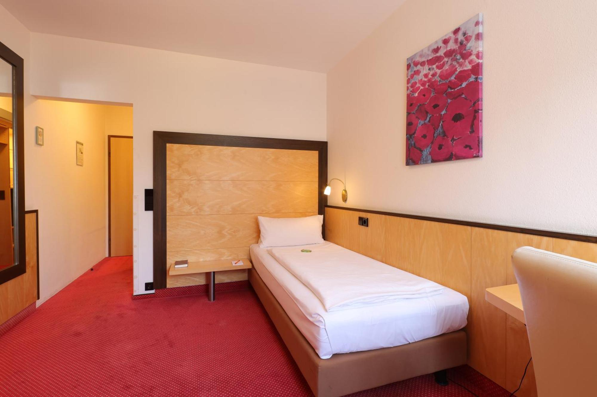 باد ميرغنثيم Apart Hotel Deutschmeister المظهر الخارجي الصورة