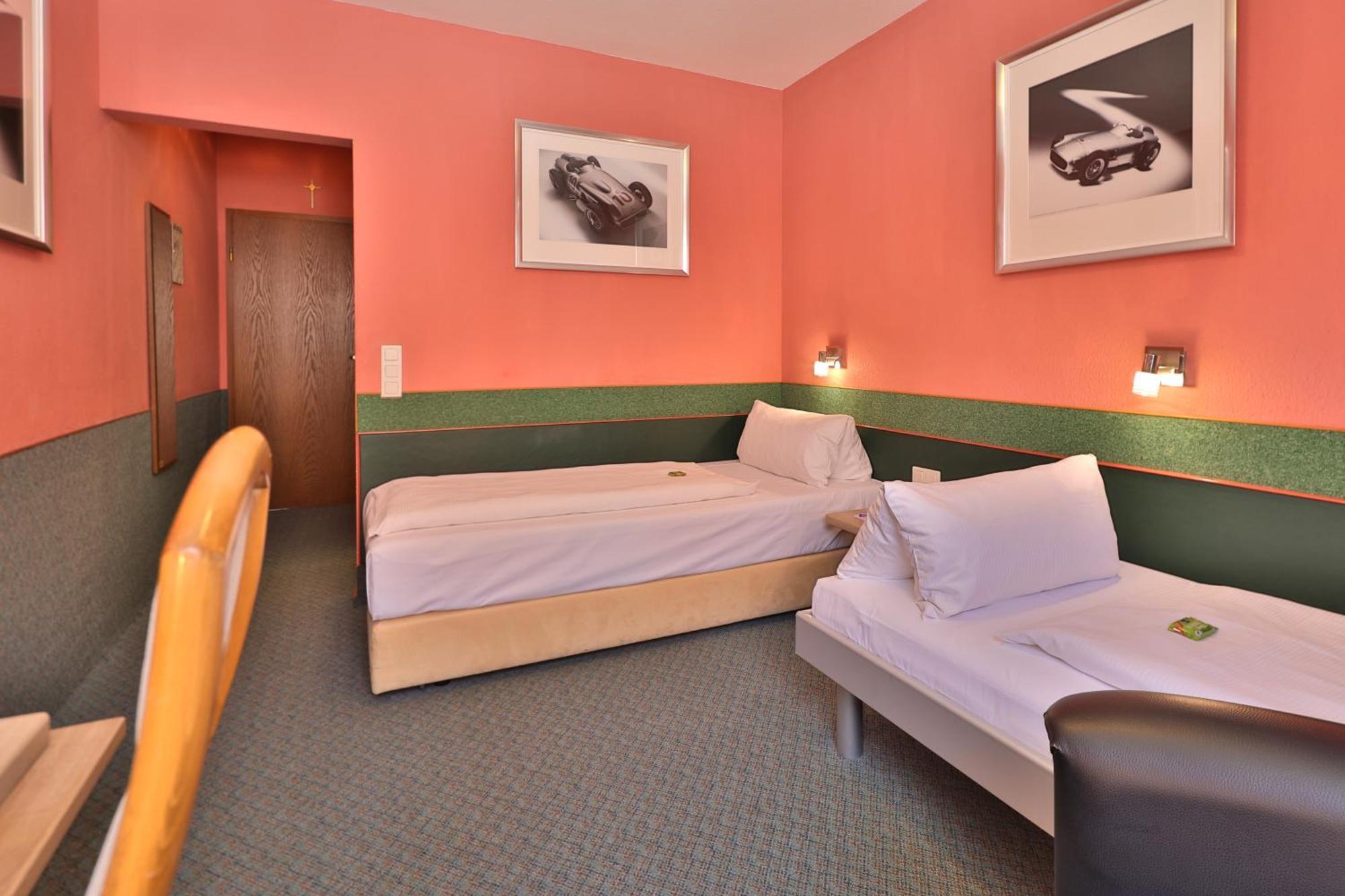 باد ميرغنثيم Apart Hotel Deutschmeister المظهر الخارجي الصورة