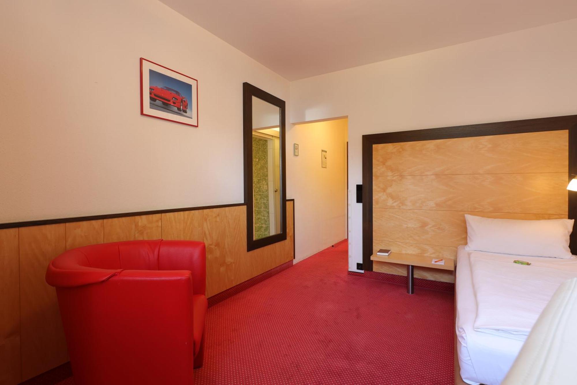 باد ميرغنثيم Apart Hotel Deutschmeister المظهر الخارجي الصورة