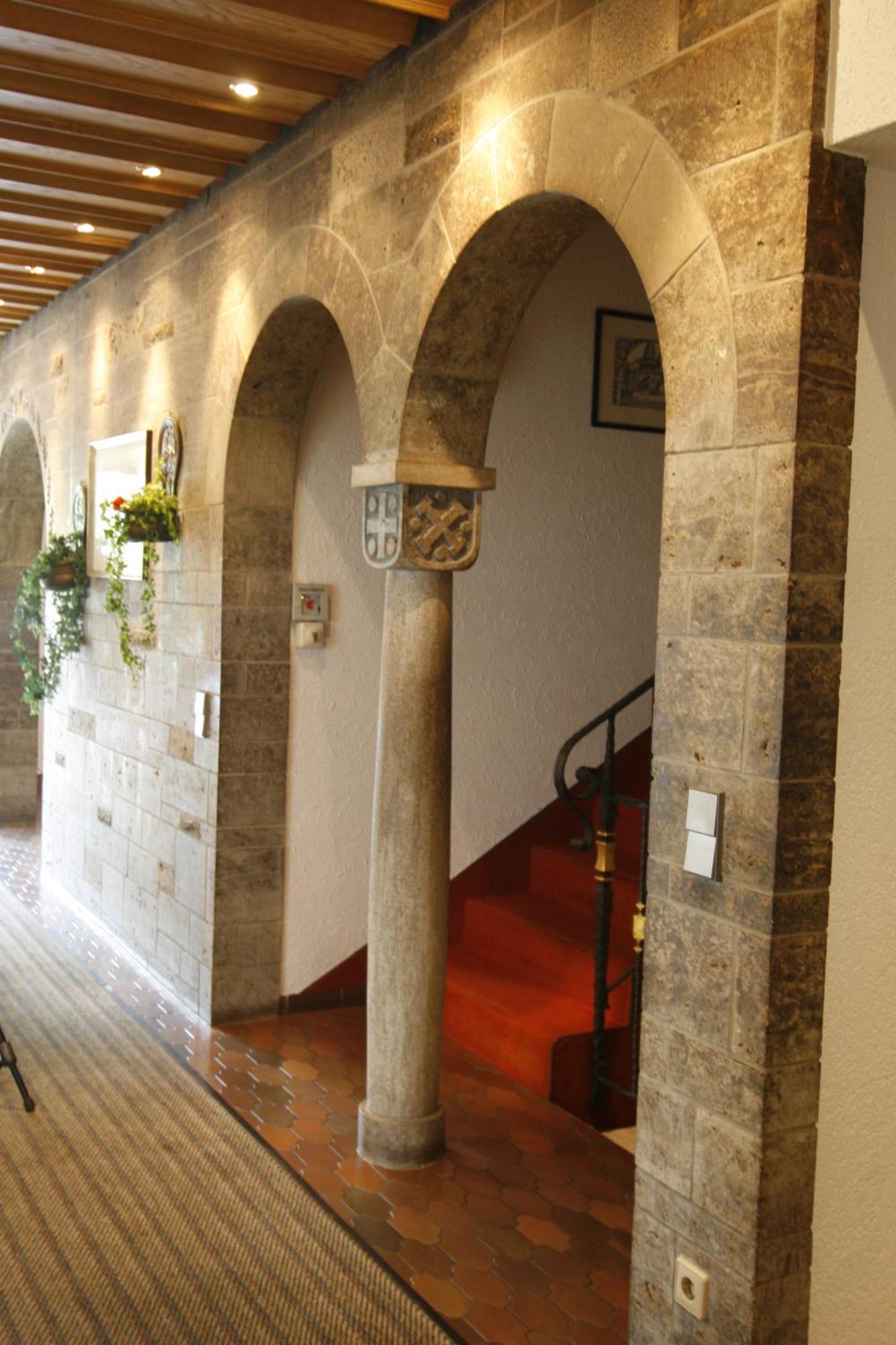 باد ميرغنثيم Apart Hotel Deutschmeister المظهر الخارجي الصورة